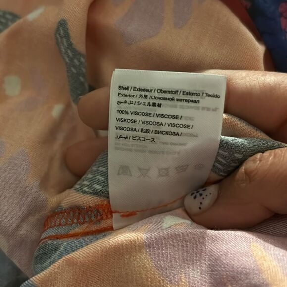 Anthropologie Farm Rio Printed Deep-V Puff-Sleeve Jumpsuit – Size L - Picture 8 of 8